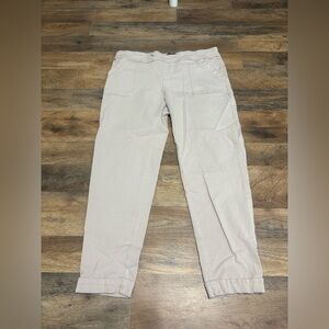 Soho Apparel Ltd. Beige Pants